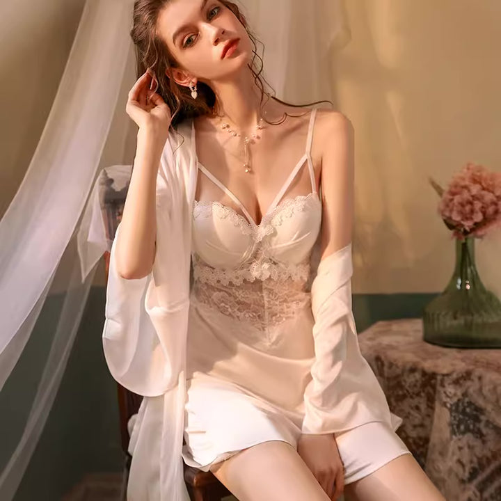 <transcy>Soft silk set</transcy>